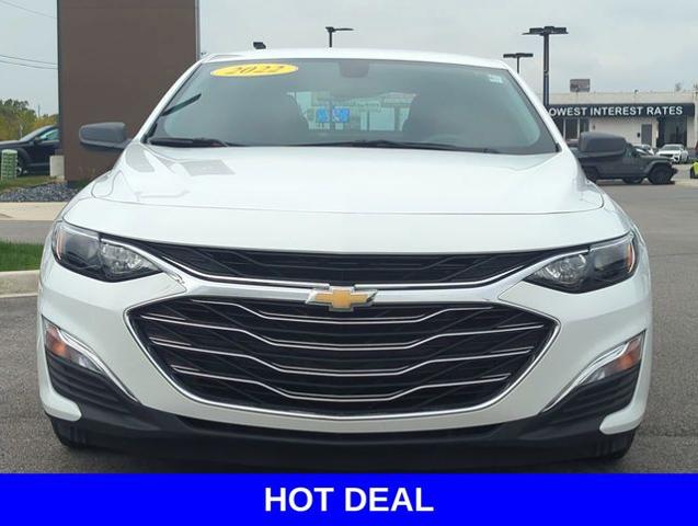 2022 Chevrolet Malibu Vehicle Photo in Merrillville, IN 46410