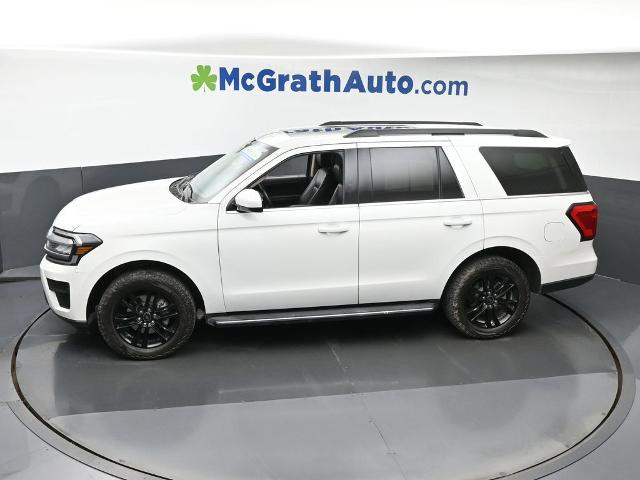 2022 Ford Expedition Vehicle Photo in Cedar Rapids, IA 52402