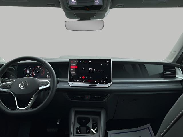 2025 Volkswagen Tiguan Vehicle Photo in Oshkosh, WI 54904