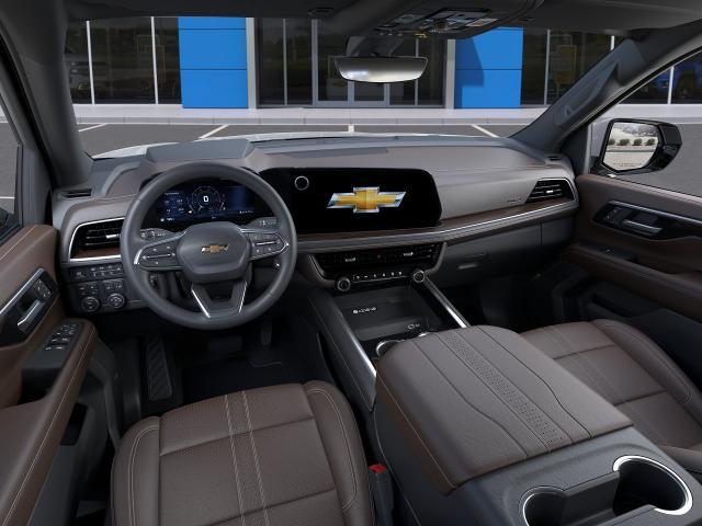 2026 Chevrolet Suburban photo 15 of 31
