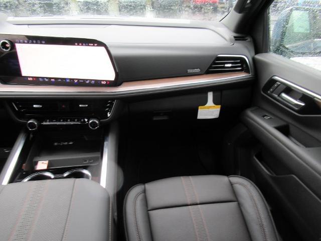 2025 Chevrolet Suburban Vehicle Photo in LEESBURG, FL 34788-4022