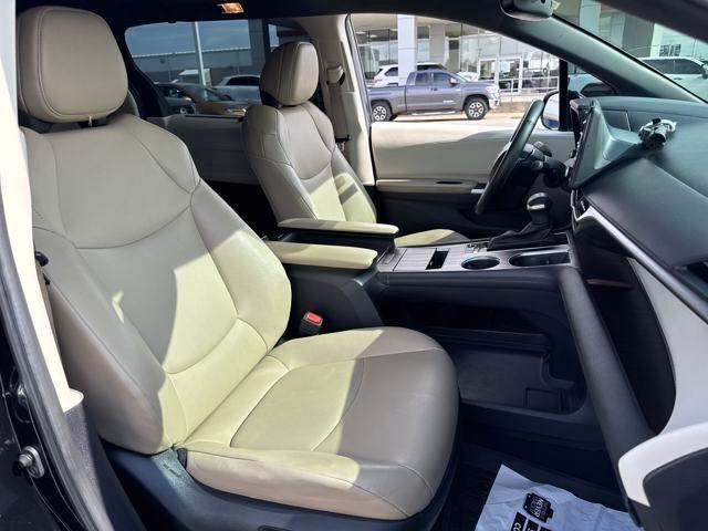 2023 Toyota Sienna Vehicle Photo in Jonesboro, AR 72404