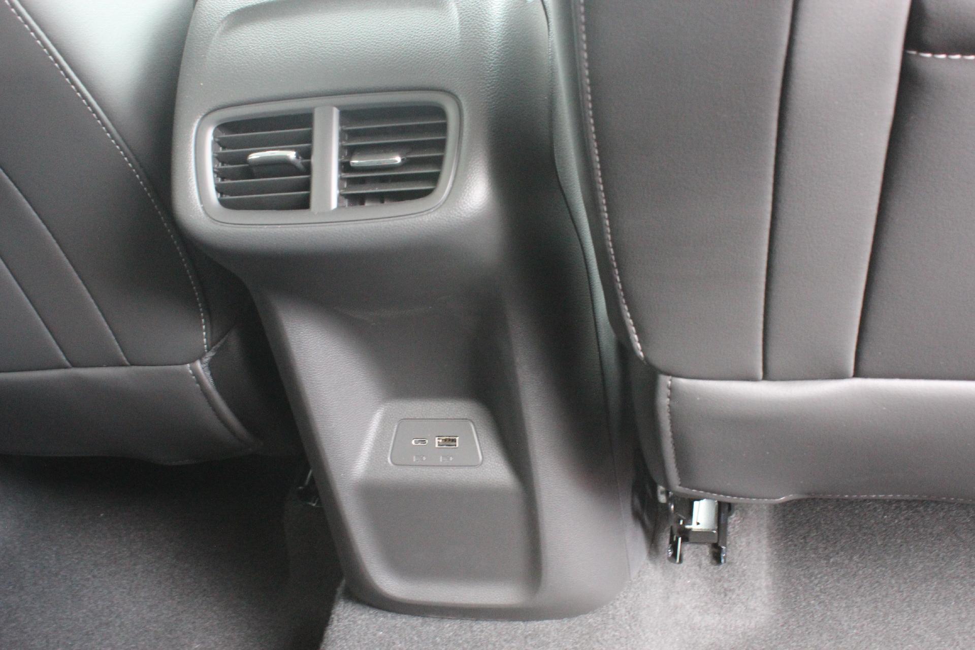 2025 Buick Envision Vehicle Photo in AURORA, CO 80012-4011