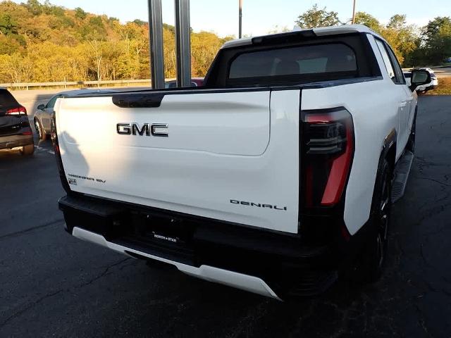 2025 GMC Sierra EV Vehicle Photo in ZELIENOPLE, PA 16063-2910