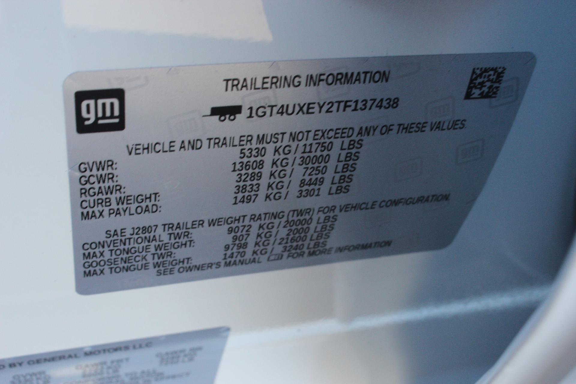 2026 GMC Sierra 2500 HD Vehicle Photo in AURORA, CO 80012-4011