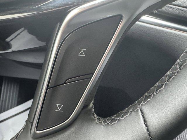2025 Cadillac XT5 Vehicle Photo in LEOMINSTER, MA 01453-2952