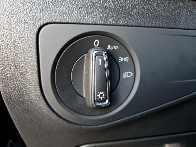 2024 Volkswagen Tiguan Vehicle Photo in Weatherford, TX 76087