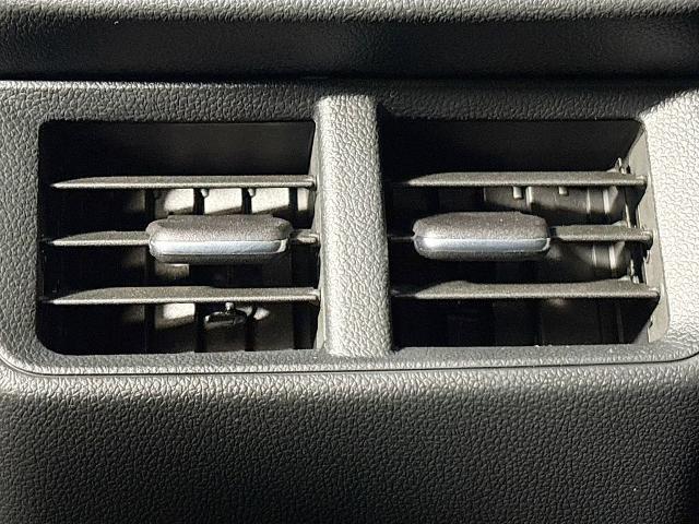 2026 Chevrolet Equinox Vehicle Photo in PUYALLUP, WA 98371-4149