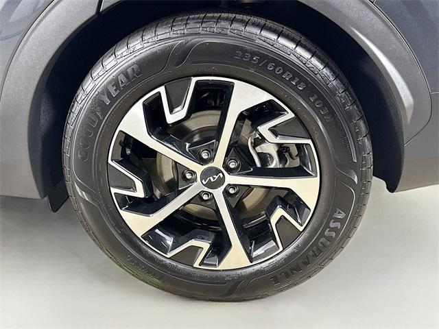 2025 Kia Sportage Vehicle Photo in Everett, WA 98204