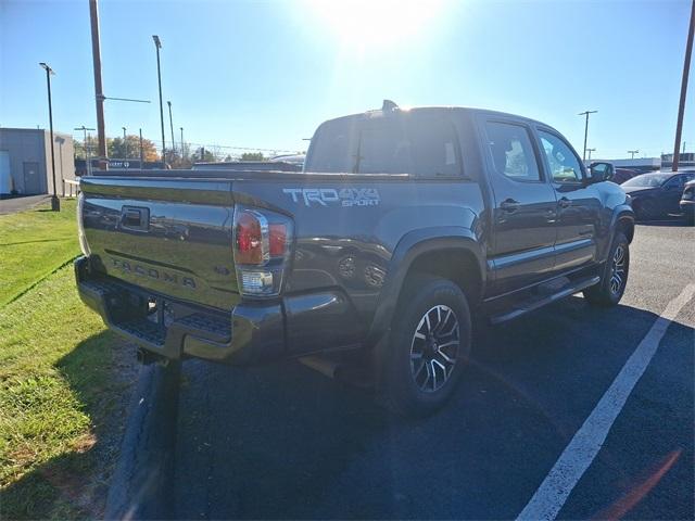 2022 Toyota Tacoma 4WD Vehicle Photo in New Bloomfield, PA 17068