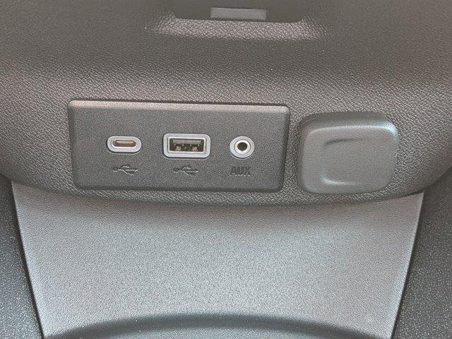2024 Chevrolet Malibu Vehicle Photo in BRUNSWICK, GA 31525-1881