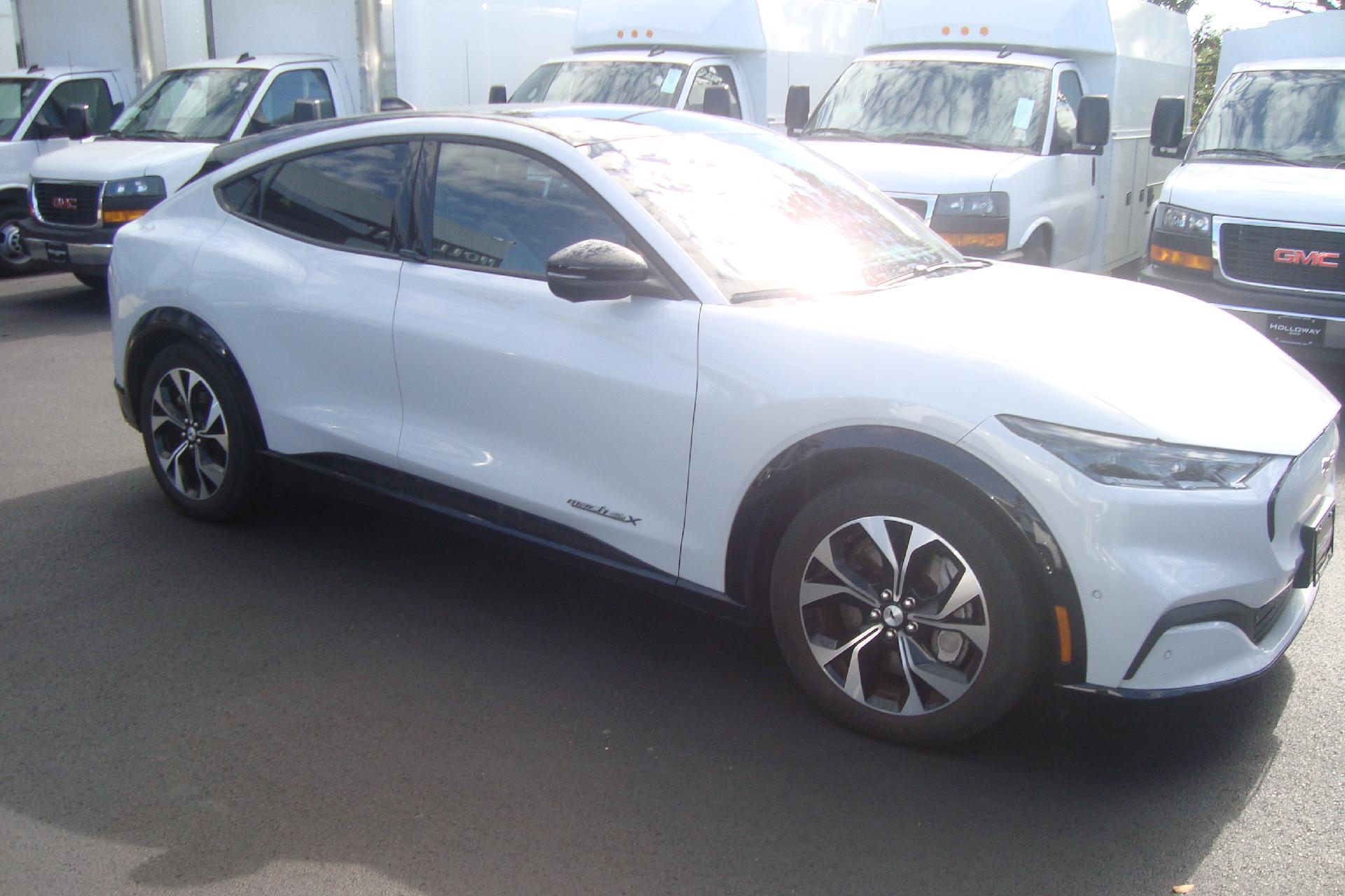 2021 Ford Mustang Mach-E Vehicle Photo in PORTSMOUTH, NH 03801-4196