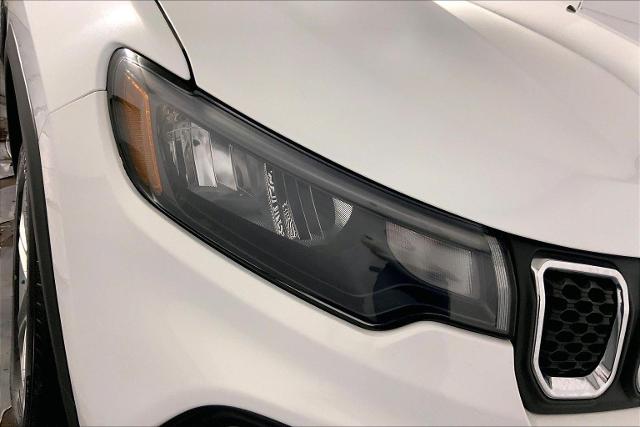 2023 Jeep Compass Vehicle Photo in KANSAS CITY, MO 64114-4502