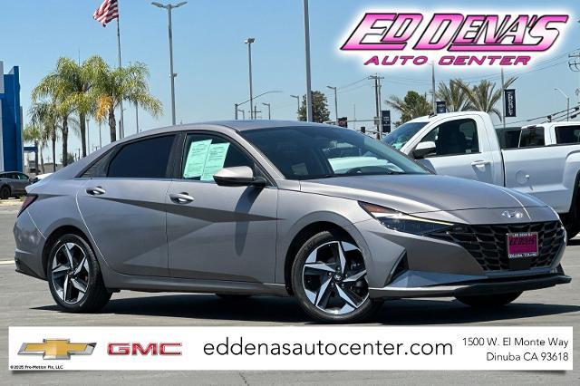 2022 Hyundai ELANTRA Hybrid Vehicle Photo in DINUBA, CA 93618-9116