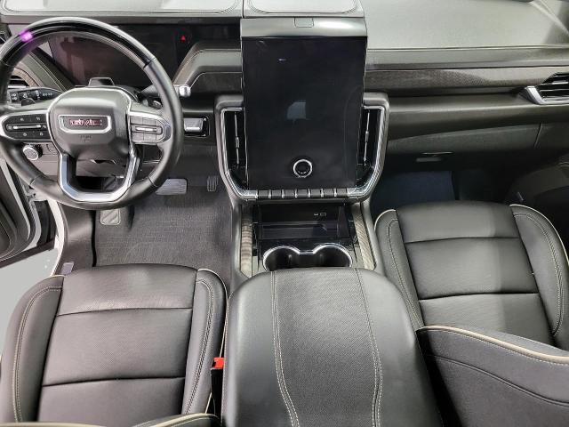 2025 GMC Yukon Vehicle Photo in NEENAH, WI 54956-2243