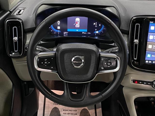 2023 Volvo XC40 Vehicle Photo in Appleton, WI 54913
