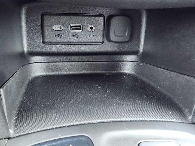 2022 Chevrolet Equinox Vehicle Photo in DENTON, TX 76210-9321