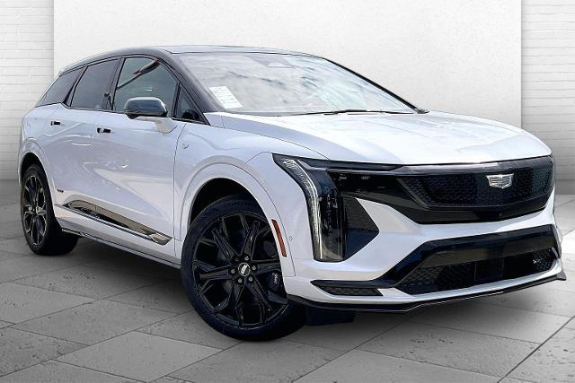 2027 Cadillac OPTIQ Vehicle Photo in KANSAS CITY, MO 64114-4545