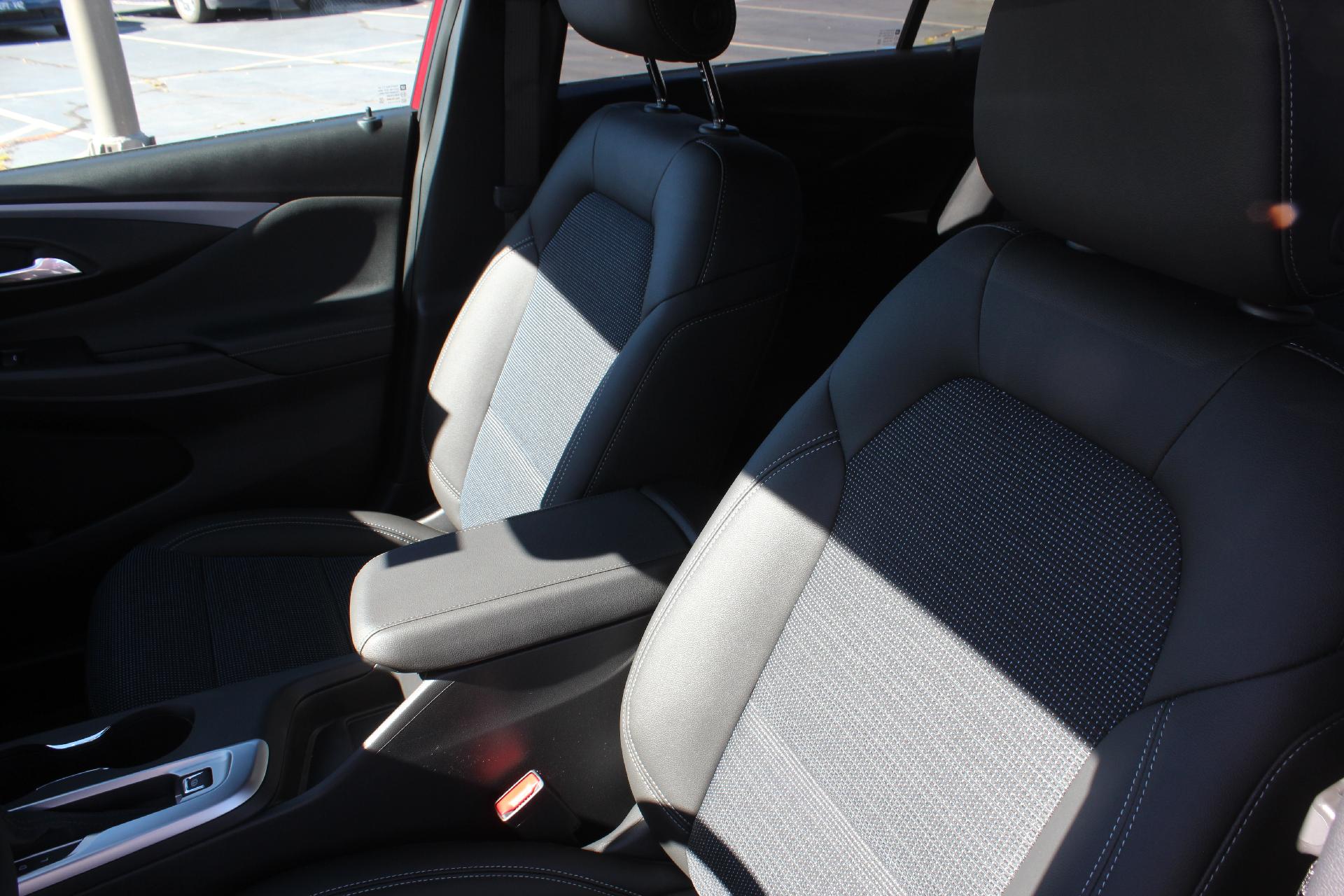 2026 Buick Envista Vehicle Photo in AURORA, CO 80012-4011