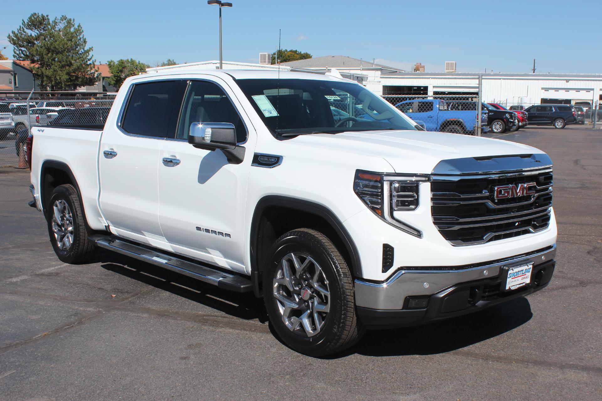 2026 GMC Sierra 1500 Vehicle Photo in AURORA, CO 80012-4011