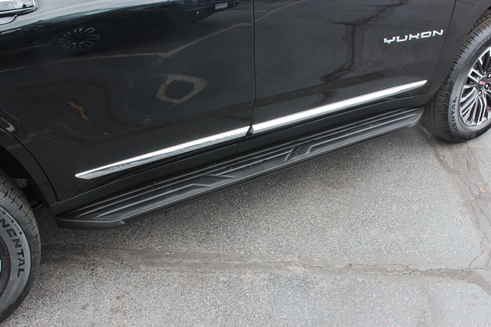 2026 GMC Yukon Vehicle Photo in AURORA, CO 80012-4011