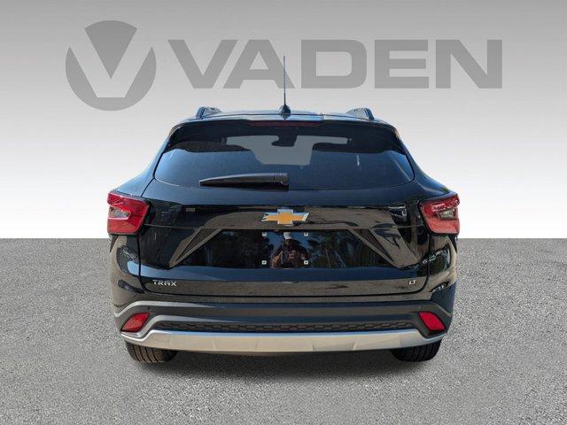 2025 Chevrolet Trax Vehicle Photo in BRUNSWICK, GA 31525-1881