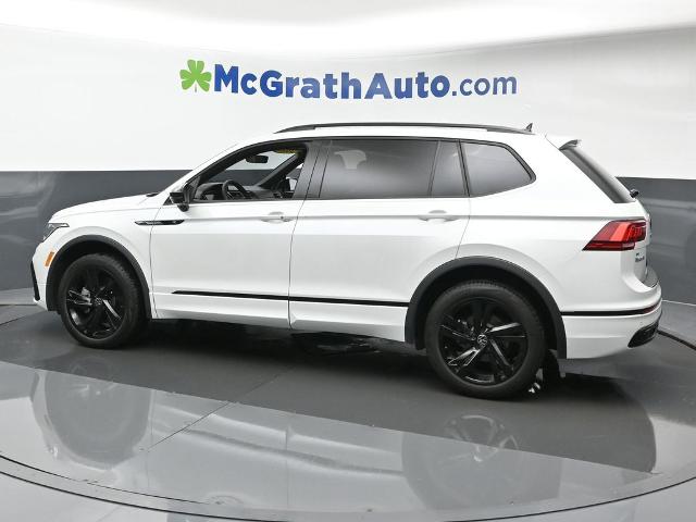 2024 Volkswagen Tiguan Vehicle Photo in Cedar Rapids, IA 52402
