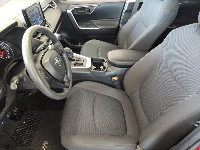 2019 Toyota RAV4 Vehicle Photo in Decatur, TX 76234