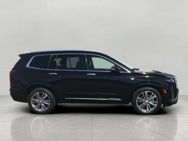 2025 Cadillac XT6 Vehicle Photo in GREEN BAY, WI 54303-3330