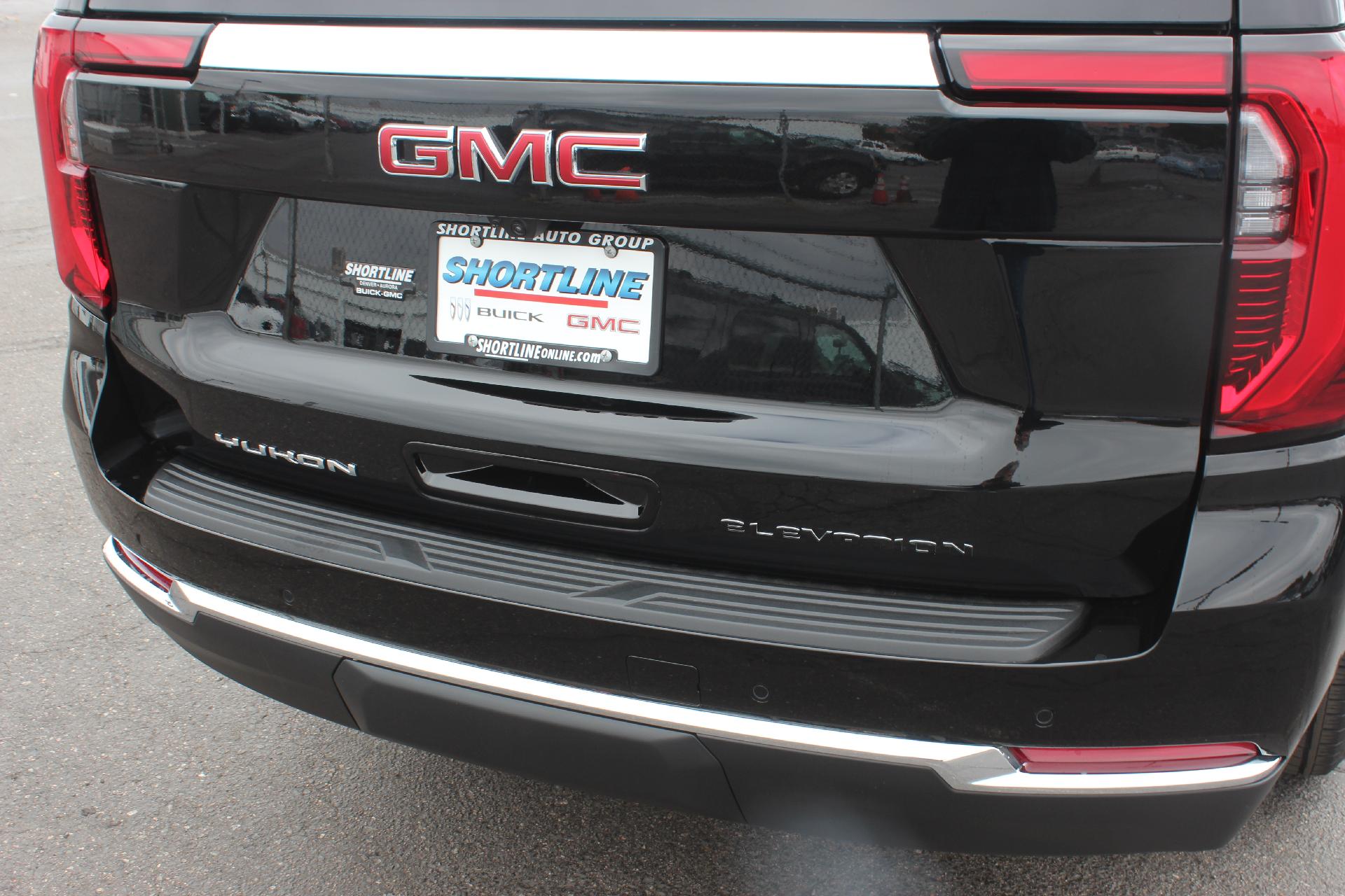2026 GMC Yukon Vehicle Photo in AURORA, CO 80012-4011