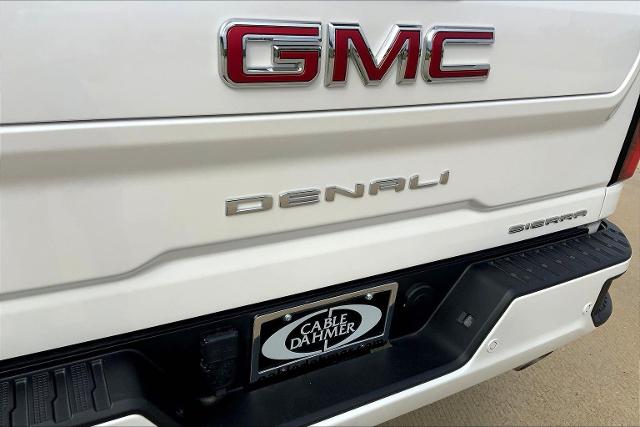 2025 GMC Sierra 2500 HD Vehicle Photo in TOPEKA, KS 66609-0000