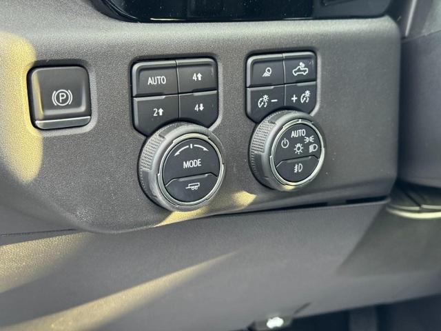 2022 Chevrolet Silverado 1500 Vehicle Photo in COLUMBIA, MO 65203-3903