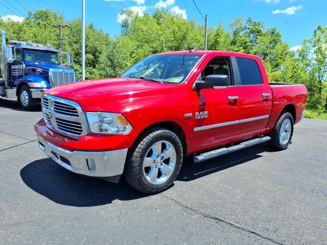 2017 Ram 1500 Vehicle Photo in WAYNESBURG, PA 15370-8079