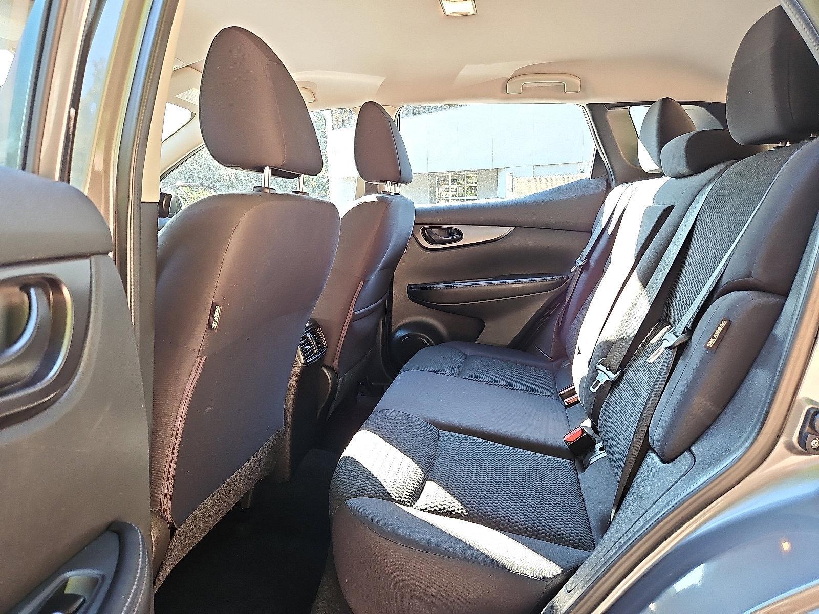 2022 Nissan Rogue Sport Vehicle Photo in Jenkintown, PA 19046