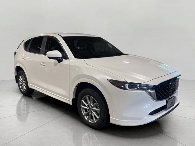 2024 Mazda CX-5 Vehicle Photo in Neenah, WI 54956