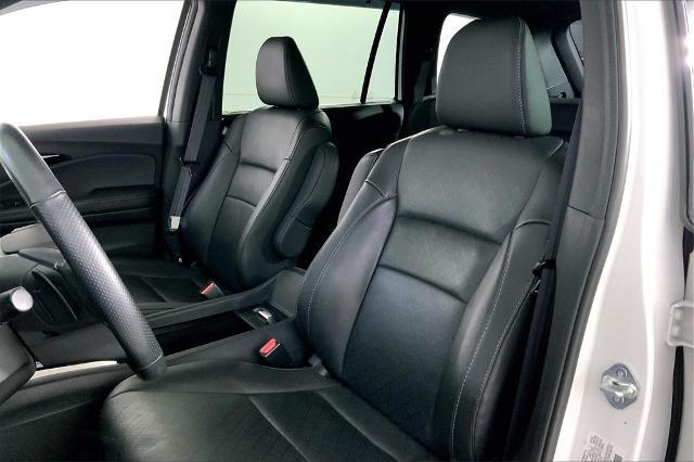 2022 Honda Passport Vehicle Photo in Lees Summit, MO 64086