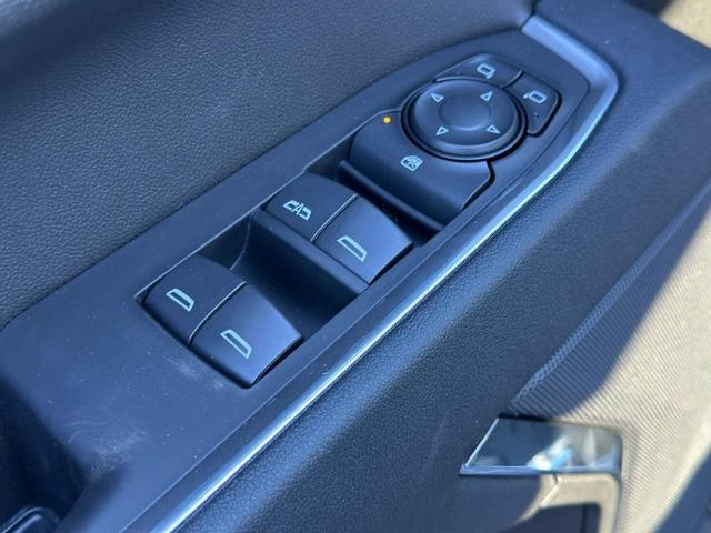 2026 Chevrolet Silverado 1500 Vehicle Photo in COLUMBIA, MO 65203-3903