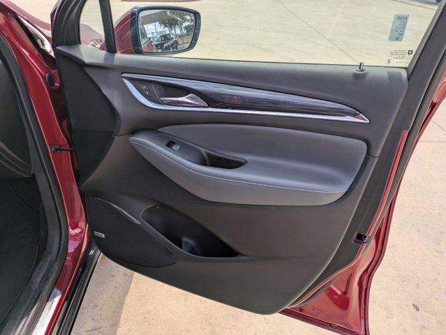 2024 Buick Enclave Vehicle Photo in SELMA, TX 78154-1459