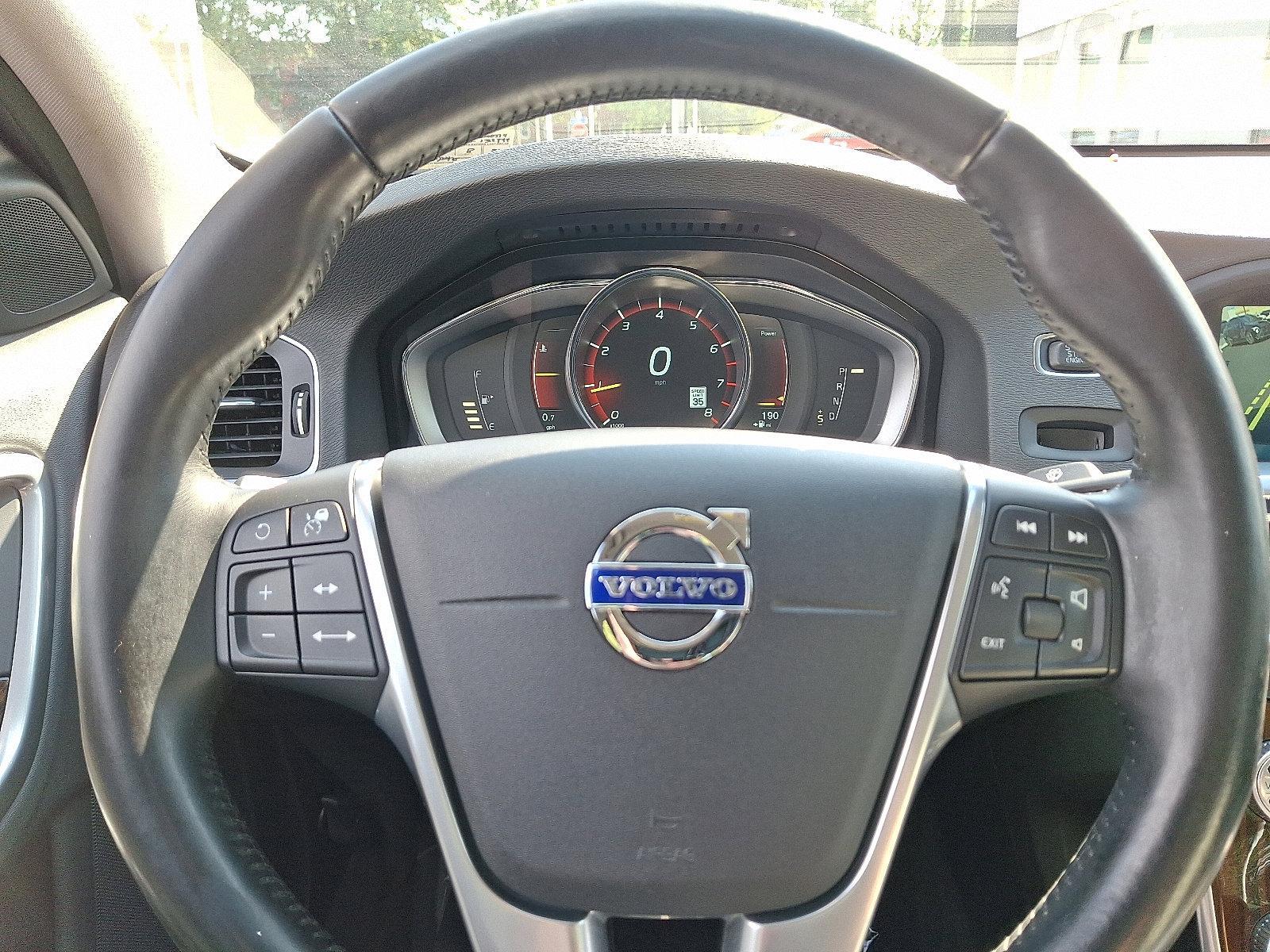 2016 Volvo S60 Cross Country Vehicle Photo in Harrisburg, PA 17111