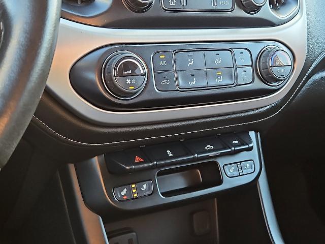 2022 GMC Canyon Vehicle Photo in TREVOSE, PA 19053-4984