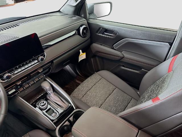 2025 Chevrolet Colorado Vehicle Photo in PUYALLUP, WA 98371-4149