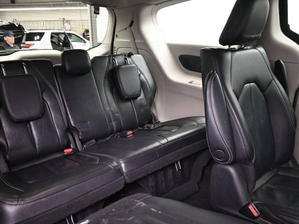 2022 Chrysler Pacifica Vehicle Photo in Cedar Rapids, IA 52402