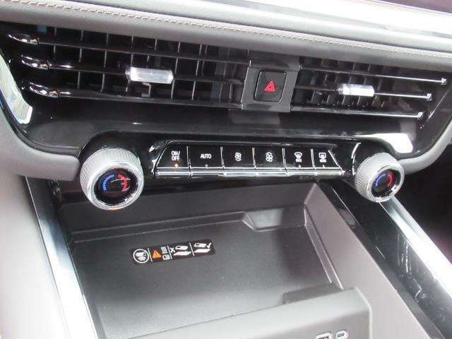 2025 Chevrolet Suburban Vehicle Photo in LEESBURG, FL 34788-4022