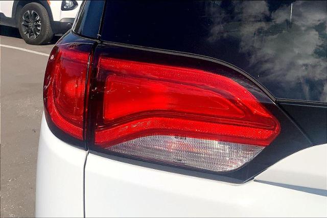 2021 Chrysler Voyager Vehicle Photo in KANSAS CITY, MO 64114-4502