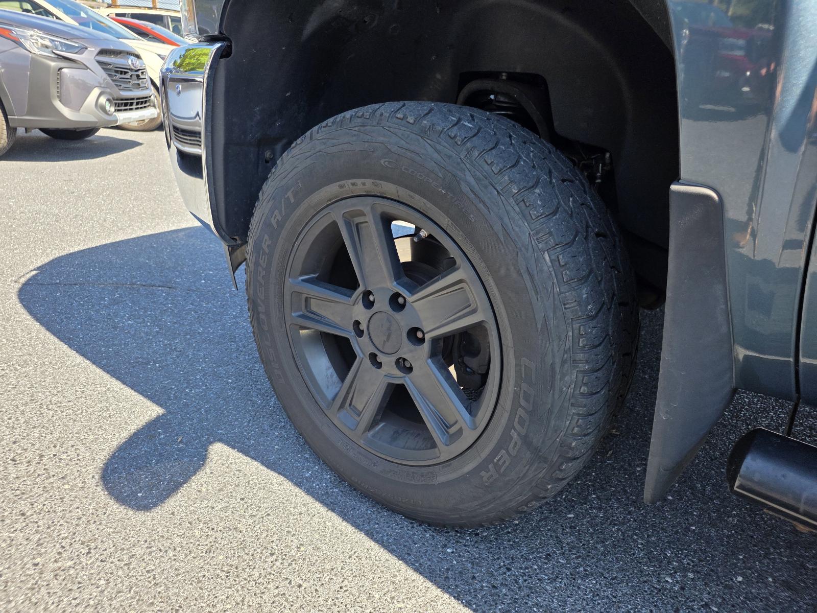 2013 Chevrolet Silverado 1500 Vehicle Photo in Harrisburg, PA 17111