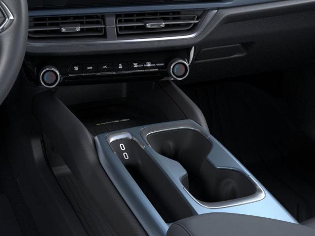 2025 Chevrolet Equinox EV photo 23 of 31