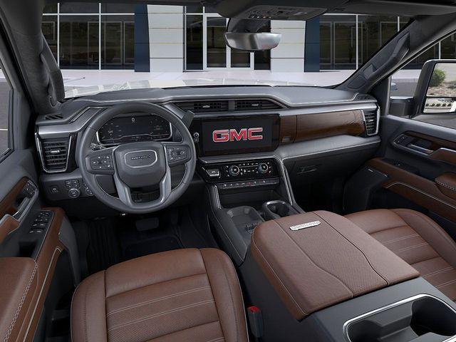 2025 GMC Sierra 2500 HD Vehicle Photo in WATERTOWN, CT 06795-3318