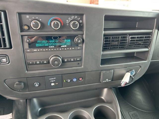 2025 Chevrolet Express Cargo 2500 Vehicle Photo in SAINT CLAIRSVILLE, OH 43950-8512