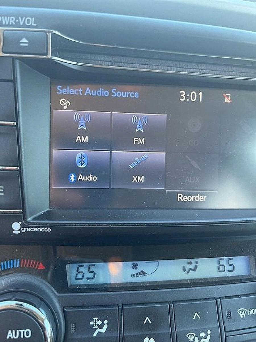 2018 Toyota RAV4 Vehicle Photo in Trevose, PA 19053