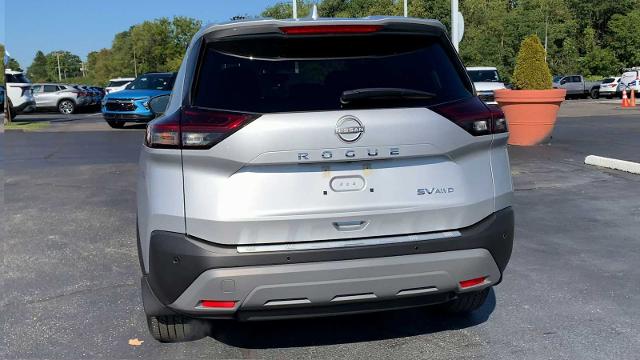 2022 Nissan Rogue Vehicle Photo in MOON TOWNSHIP, PA 15108-2571